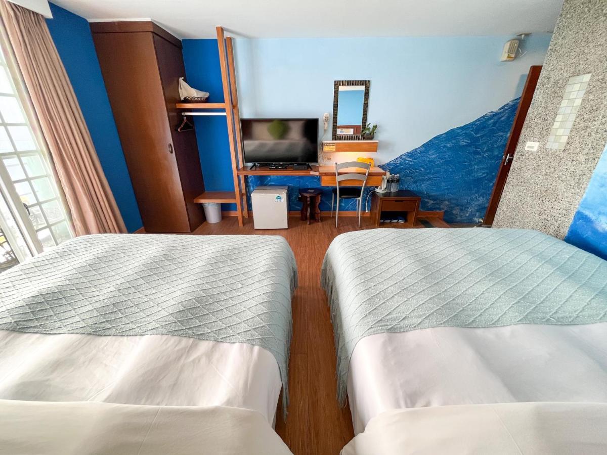 Tz Shin Resort Hostel Kenting Bagian luar foto